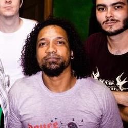 Foto de Plastic Fire