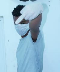 Fakes (part. Rivas TrapKing)