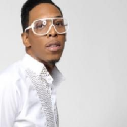 Foto de Deitrick Haddon