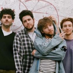 Foto de Loose Buttons