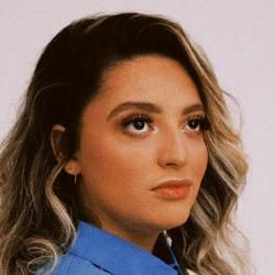 Photo of Isabella Lopes