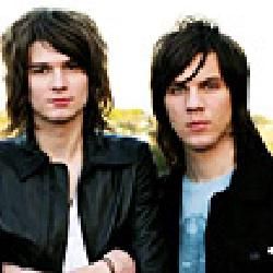 Foto de The Academy Is...