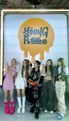 Street Carol… (ㄱㅓ리에서…) (feat. John Park)