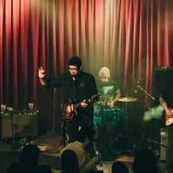Foto de Bo And The Locomotive