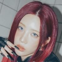 Kim Lip