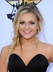 Kelsea Ballerini