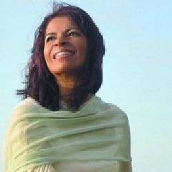 Photo of Márcia Bandeira