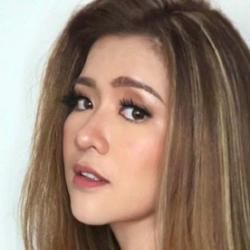 Foto de Angeline Quinto