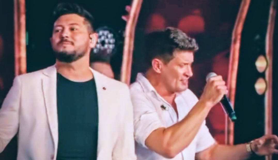 Paulinho e Fábio No Bailão