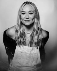 Youth (feat. Noah Gundersen)