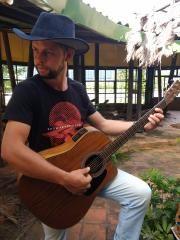 Quer Namorar Comigo?