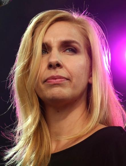 Barbara Carlotti