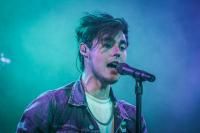 No Perdamos Más Tiempo (part. Drake Bell)