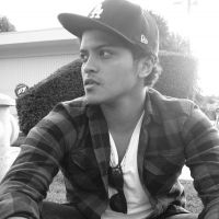 Catch A Grenade (remix The Hooligans)
