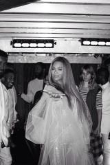 Upgrade U (feat. JAY-Z)