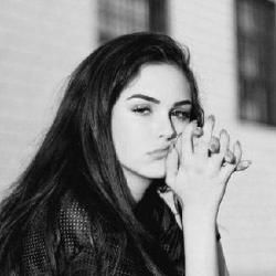 Foto de Maggie Lindemann 