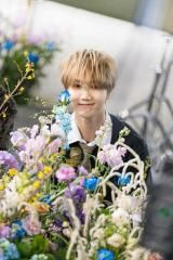 I Love You And (feat. LUNA)