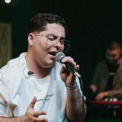 Foto de Alison Queres