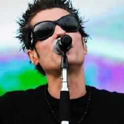 Foto de Dinho Ouro Preto