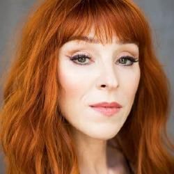 Photo of Ruth Connell
