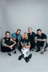 Let You Down (feat. Charlotte Sands)