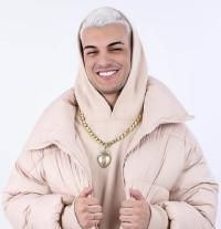 Rebolando (part. MC Livinho e Kew)