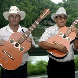 Foto de Cedro e Cedrinho