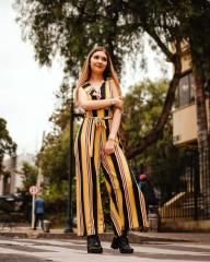 Amara Que Linda