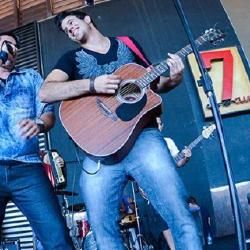 Foto de Luan e Malveira