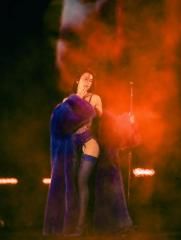 Swan Song (feat. Maya Jane Coles)