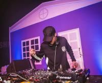 Embrazadinha (part. DJ Maia e MC Mussá)