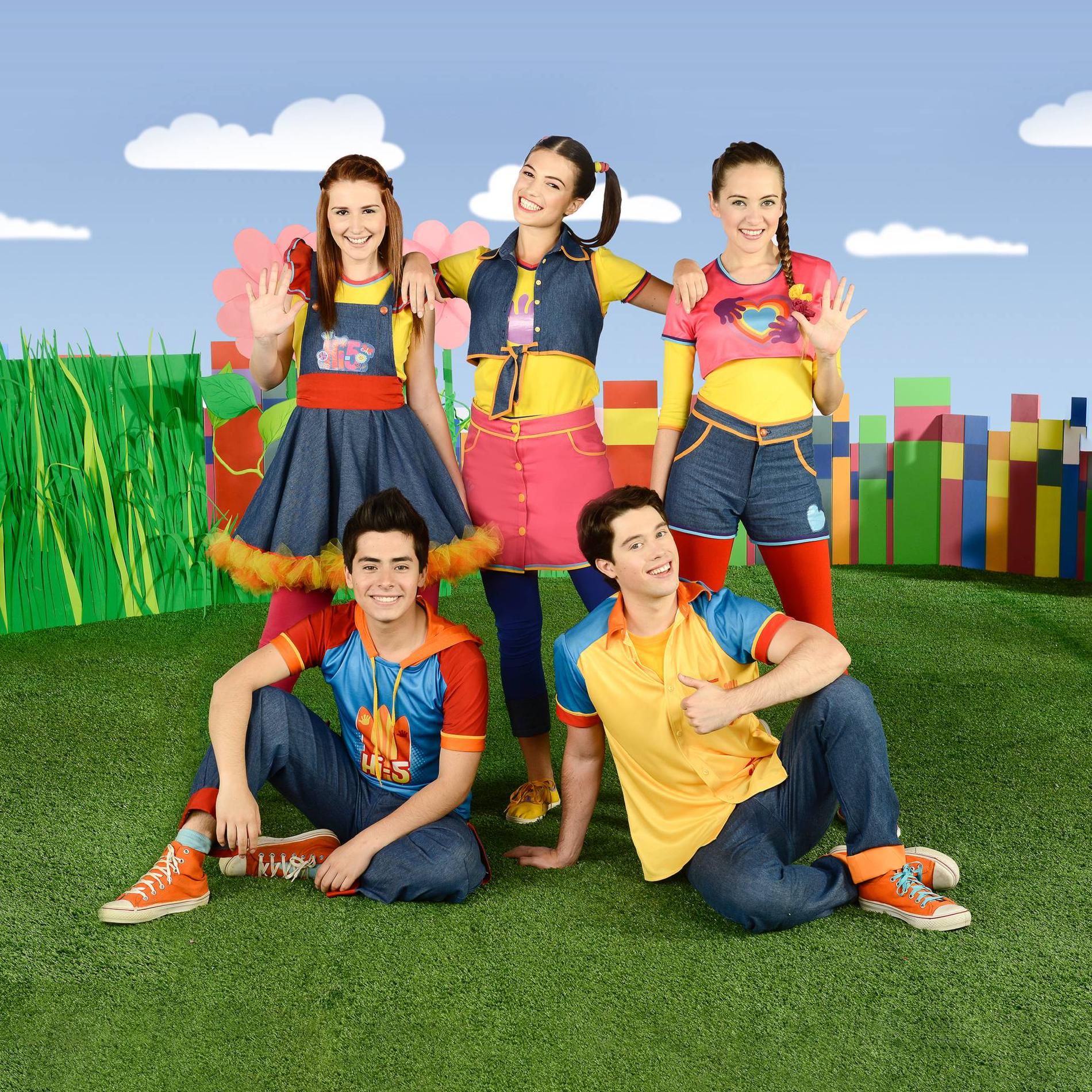 CINCO SENTIDOS Lyrics In English Hi 5