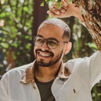 Aos Teus Pés (part. Raquel Emerick)