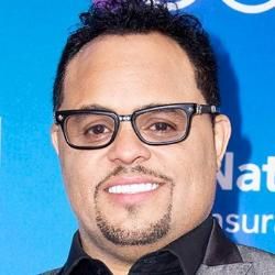 Photo of Israel Houghton