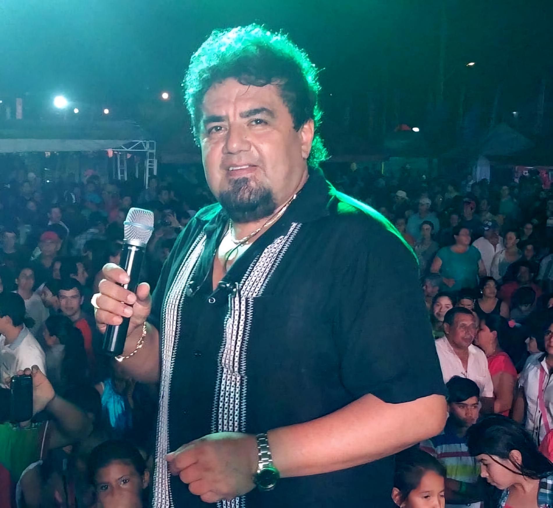 Odilio Román Y Los Románticos