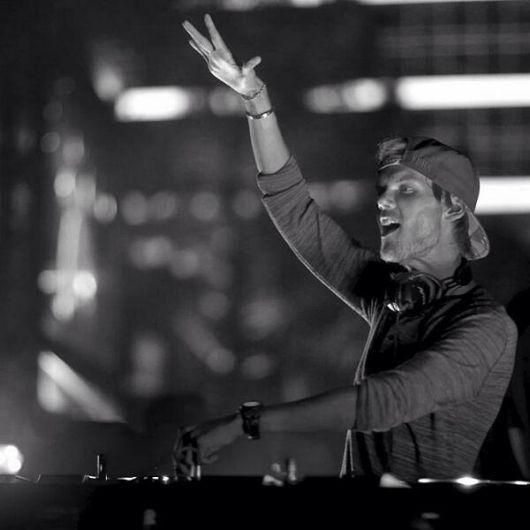 THE NIGHTS - Avicii - LETRAS.COM