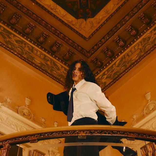 BLACK DRESS - 070 Shake - LETRAS.COM