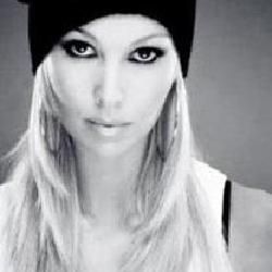 Foto de Sirens (Grupo UK)