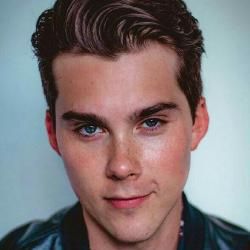 Photo of Jeremy Shada