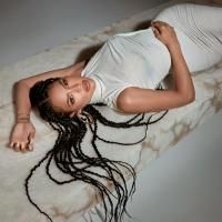 Numb (feat. Rick Ross)