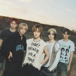 Foto de NOMAD (K-pop)