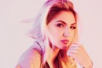 Julia Michaels