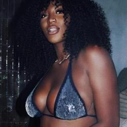 Foto de Aya Nakamura