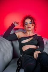 EllaVicky