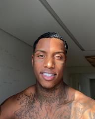 Cartão Black (part. MC Caverinha)