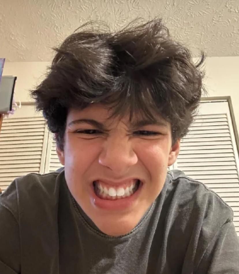 Enzo Arsy