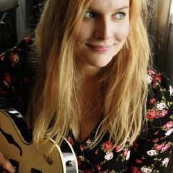 Photo of Judith Holofernes