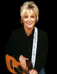 Connie Smith