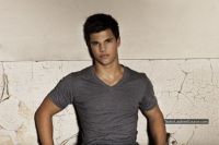 Taylor Lautner