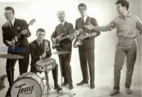 Cliff Richard &The Drifters